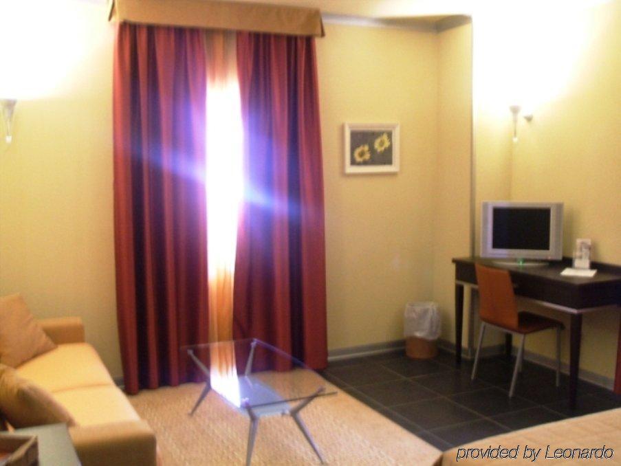 Hotel Mediterraneo Stagno Zimmer foto